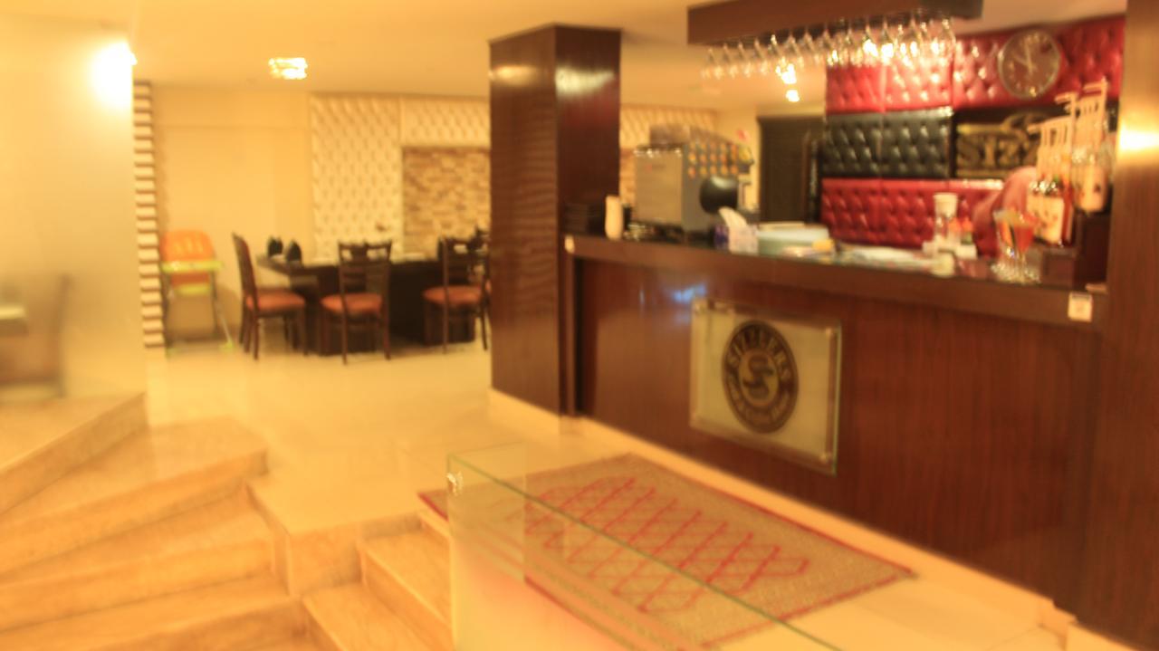 Divine Hotel Rawalpindi Exterior photo